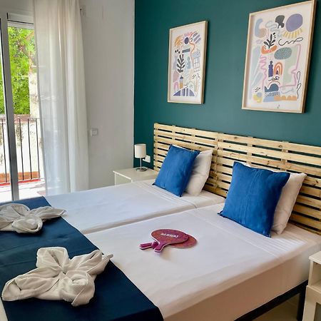 Sant Pau Beach Home With Terrace Сиджес Экстерьер фото