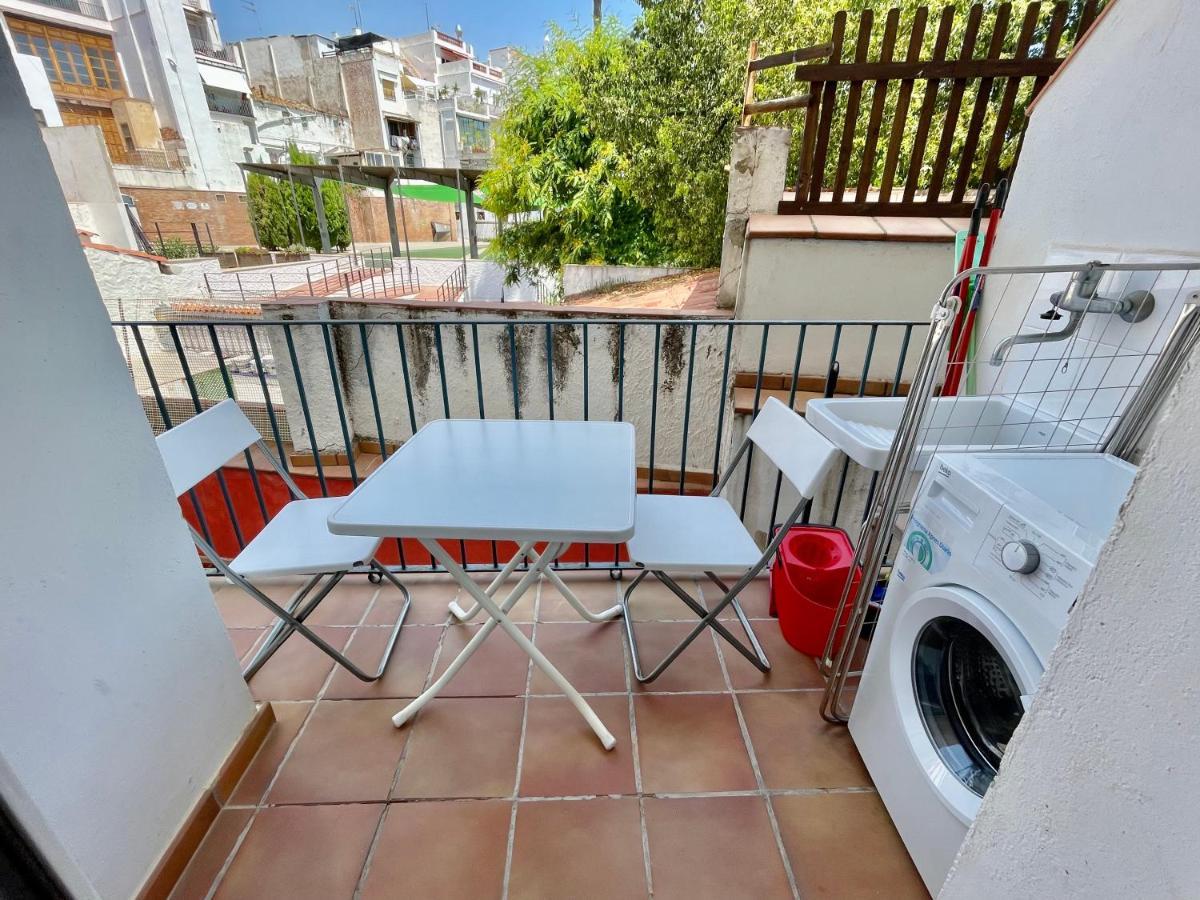 Sant Pau Beach Home With Terrace Сиджес Экстерьер фото