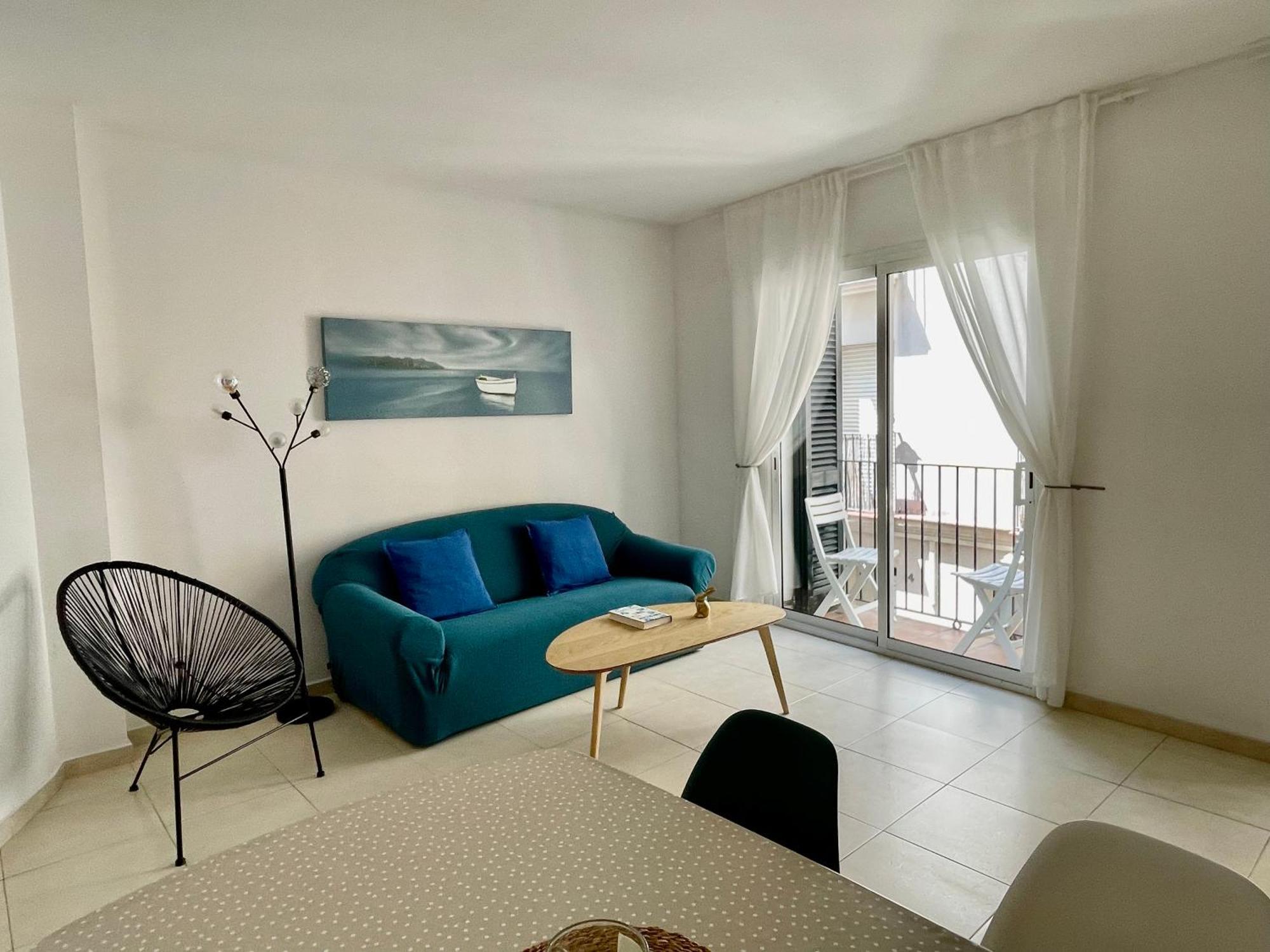 Sant Pau Beach Home With Terrace Сиджес Экстерьер фото
